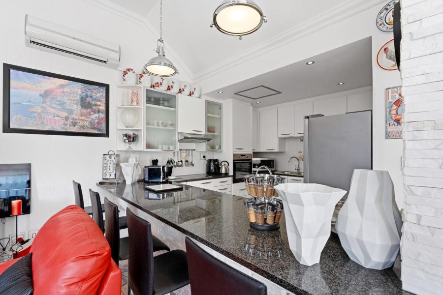 3 Bedroom Property for Sale in Northshore Western Cape